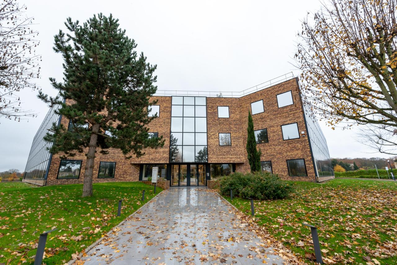 Bureau Saint-Aubin 3359m² Location bureau Saint-Aubin Essonne OLBUR2103595 9